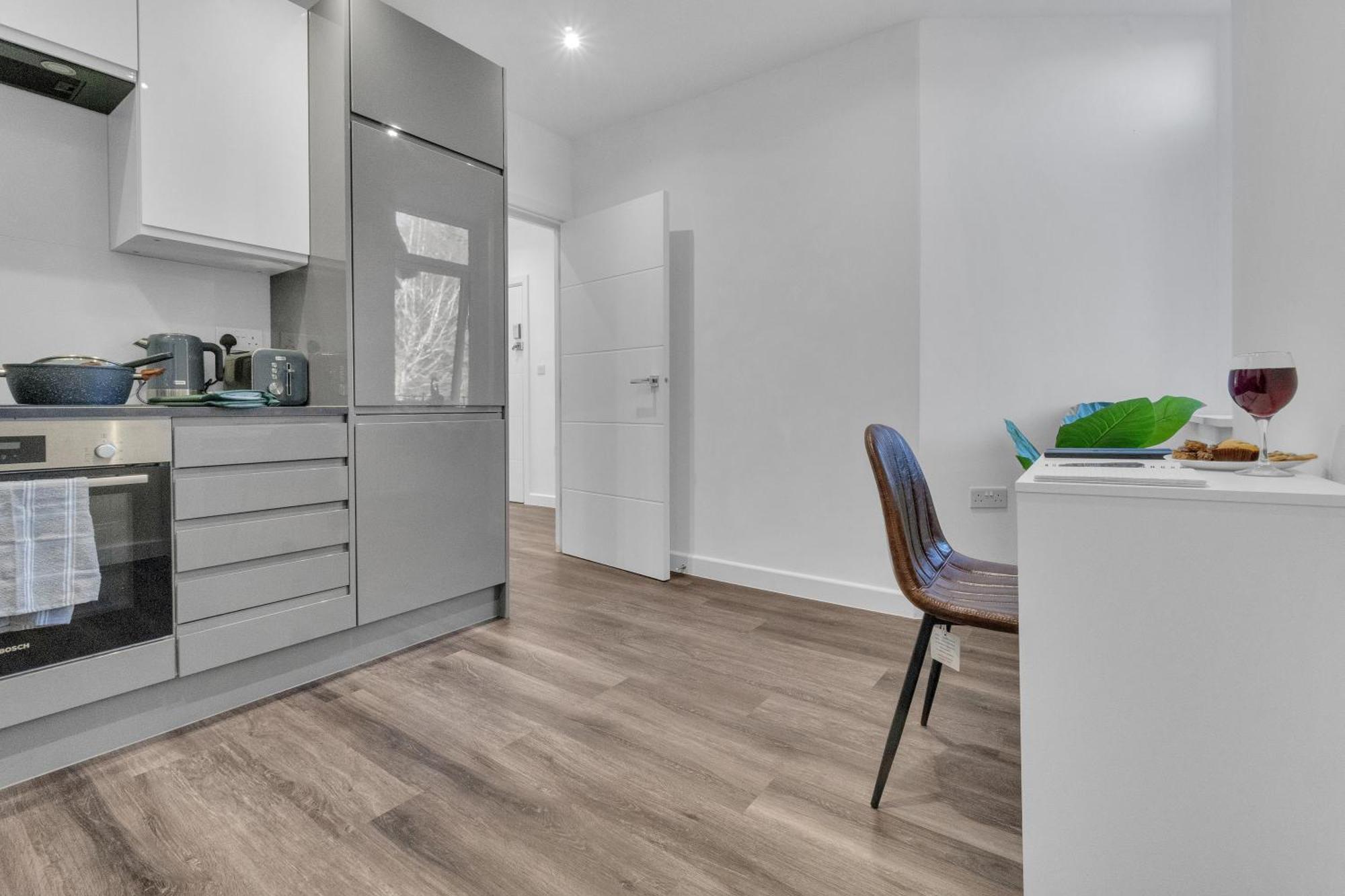 Homely North London Apartments Hendon The Hyde Eksteriør billede
