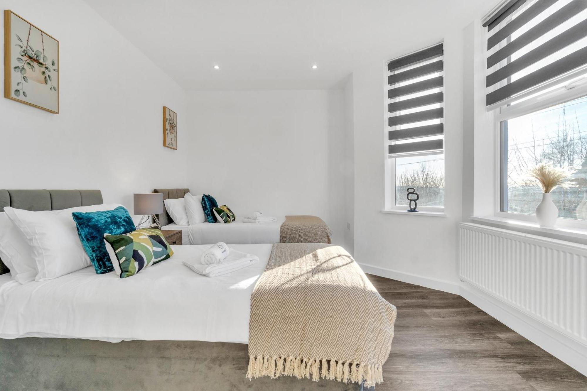 Homely North London Apartments Hendon The Hyde Eksteriør billede